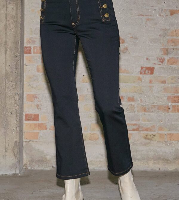 ISAY BUTTON JEANS - UNWASHED - By Rockefeller