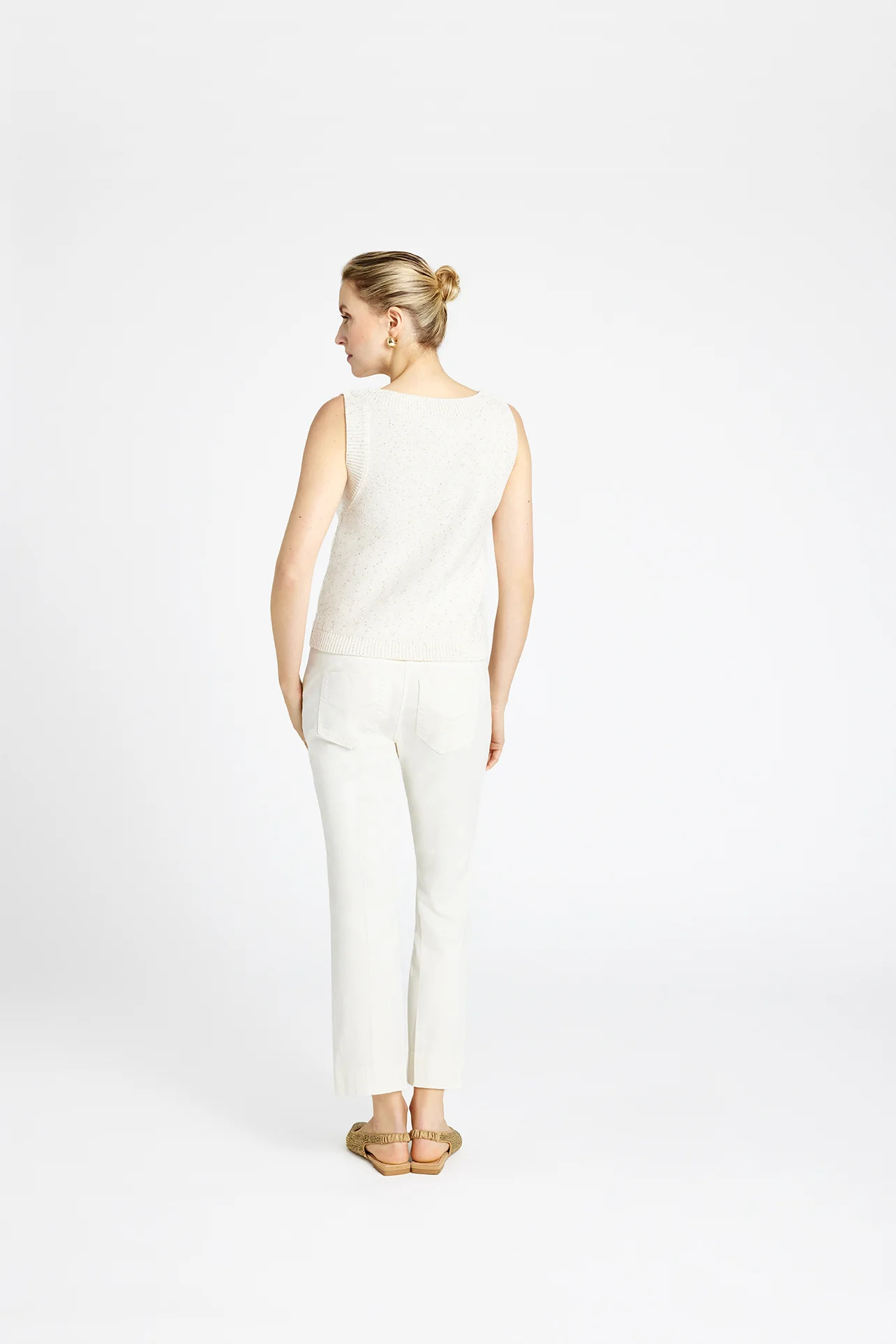 GUSTAV - LISEL WAISTCOAT KNIT - 1010 OFF WHITE MODEL BAG
