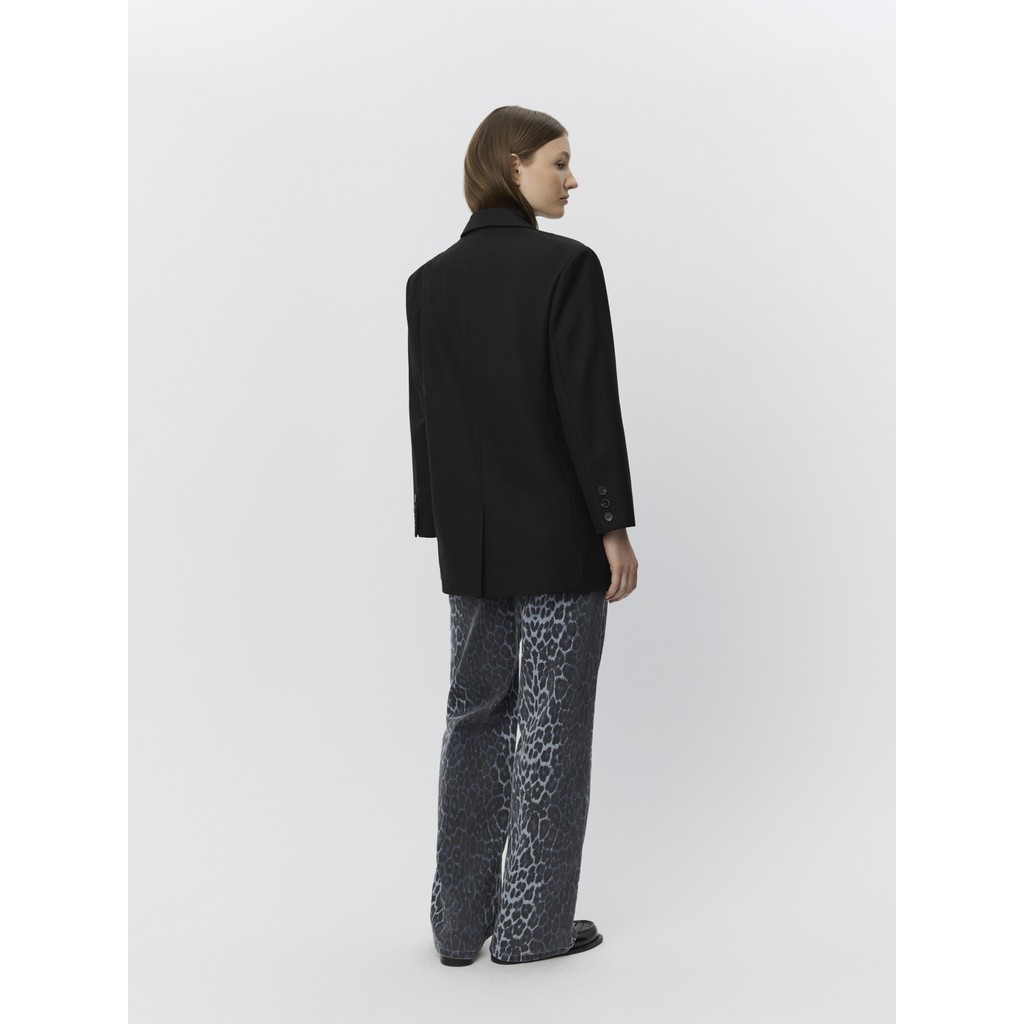 SOFIE SCHNOOR - KAISW OVERSIZE BLAZER - BLACK MODEL BAG